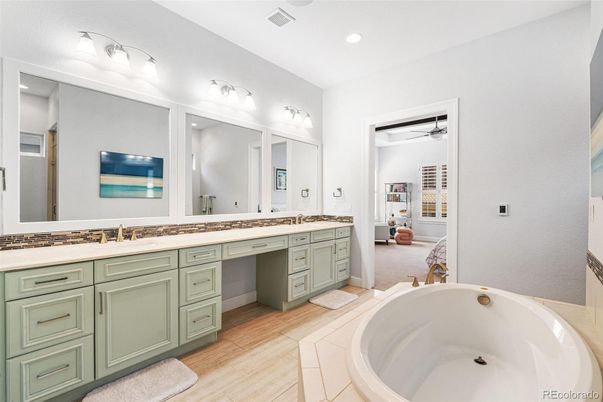 Bathroom, Dual Sink Vanities, Interior, Recessed Lighting