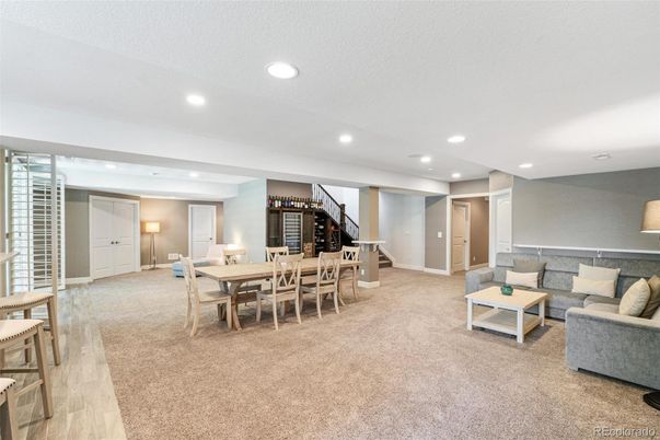 Dining room, Interior, Living room, Recessed Lighting