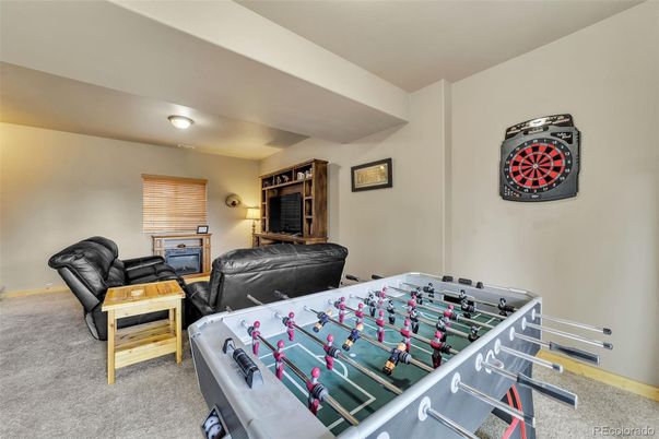 Game Room, Interior