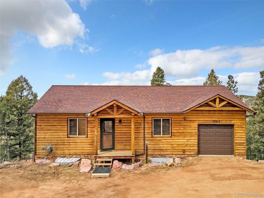 Attached, Exterior, Facade, Log Home