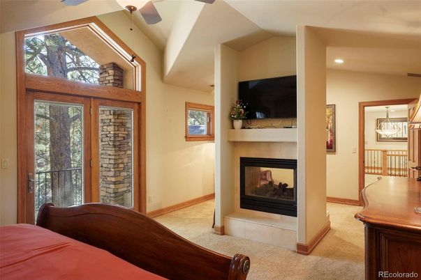 Bedroom, Fireplace, Interior, Pendant Lights, Recessed Lighting