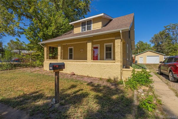 Detached Garage, Exterior