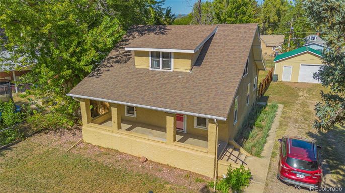 Detached Garage, Exterior