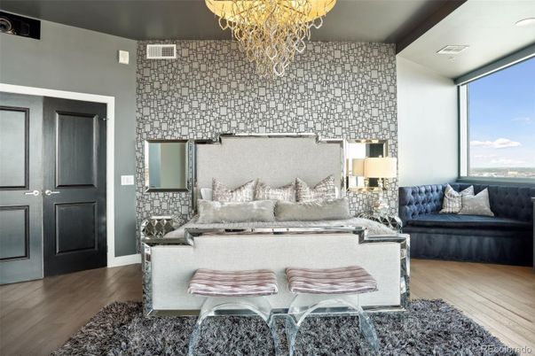 Chandelier, Interior, Kitchen, Recessed Lighting, Wood Texture Flooring