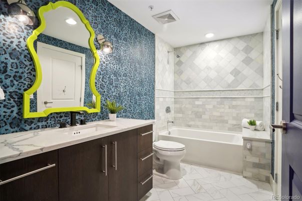 Bathroom, Interior, Marble, Recessed Lighting