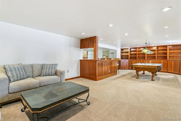 Billiard Table, Game Room, Interior, Recessed Lighting