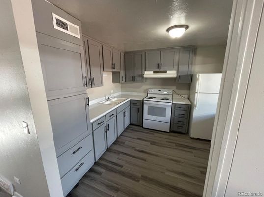 Interior, Kitchen, Wood Texture Flooring