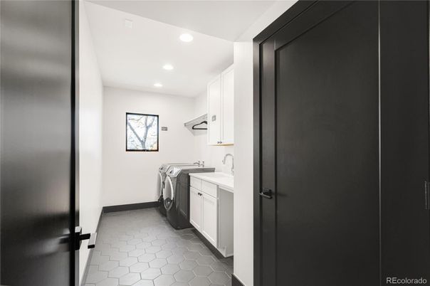 Interior, Recessed Lighting, Washer
