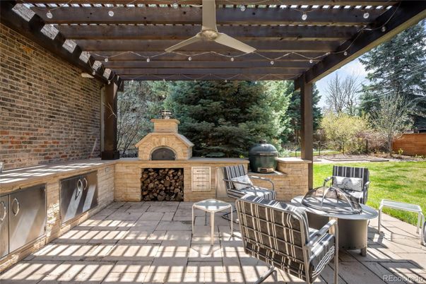 Exterior, Fireplace