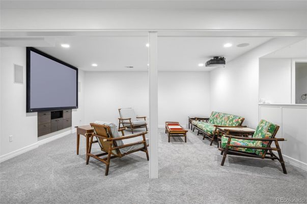 Interior, Projection Screen, Recessed Lighting, Theatre Room