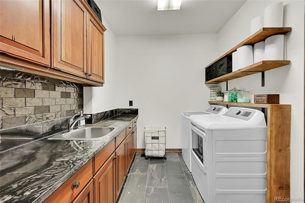 Interior, Washer