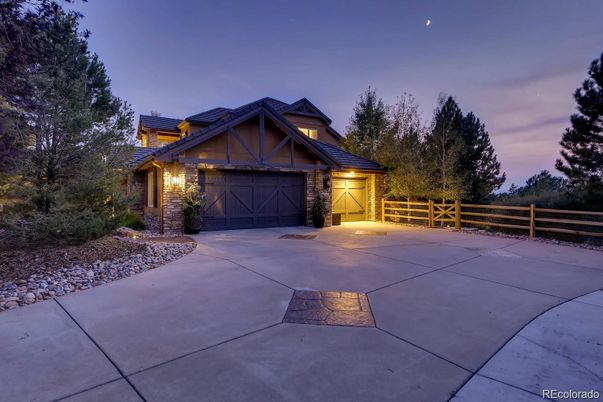 Attached, Exterior, Facade, Log Home