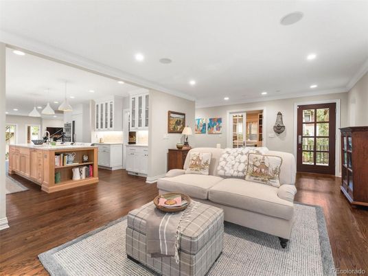Interior, Kitchen, Living room, Pendant Lights, Recessed Lighting, Wood Texture Flooring