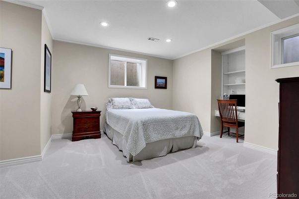 Bedroom, Interior, Recessed Lighting