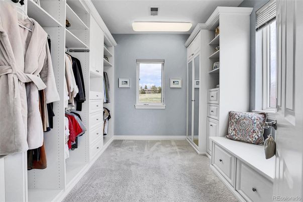 Interior, Walk-in Closets