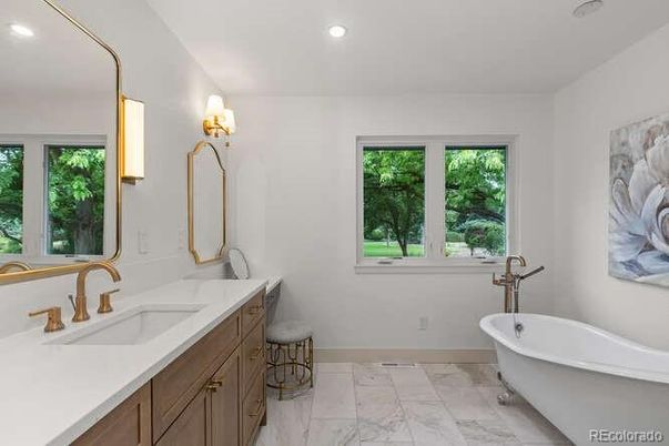 Bathroom, Free Standing Baths, Interior, Marble, Recessed Lighting