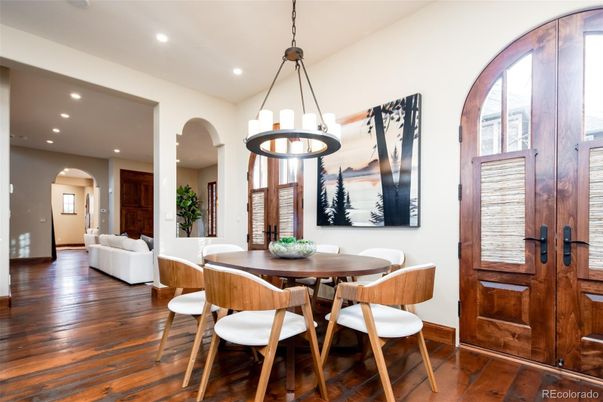 Chandelier, Dining room, Interior, Pendant Lights, Recessed Lighting, Wood Texture Flooring