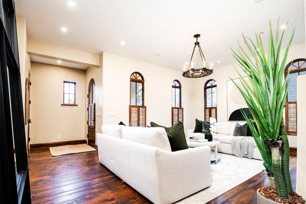 Chandelier, Interior, Living room, Recessed Lighting, Wood Texture Flooring