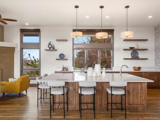 Dining room, Interior, Kitchen, Pendant Lights, Recessed Lighting, Wood Texture Flooring