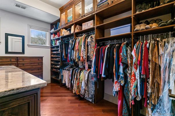 Interior, Walk-in Closets, Wood Texture Flooring