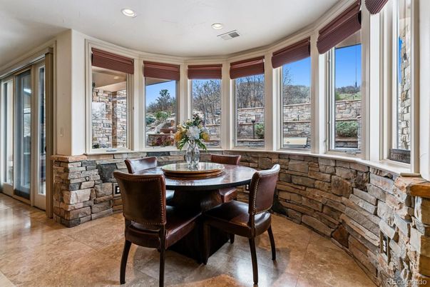 Dining room, Interior, Recessed Lighting