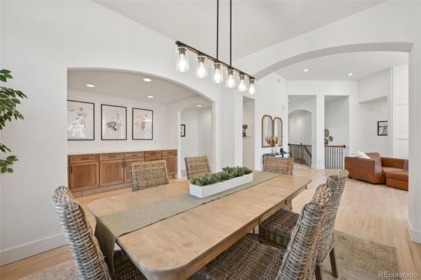 Dining room, Interior, Living room, Pendant Lights, Recessed Lighting, Wood Texture Flooring