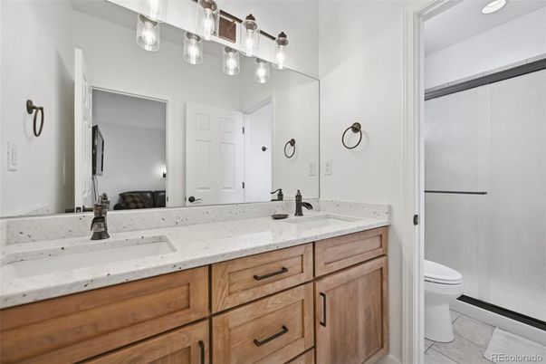 Bathroom, Dual Sink Vanities, Interior
