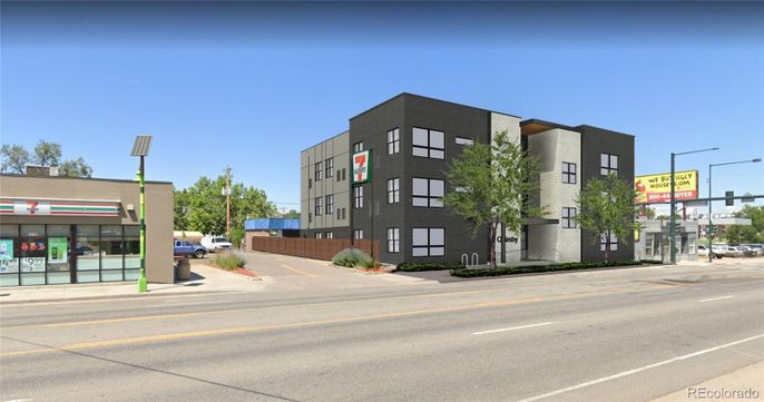 Exterior, Facade, Modern