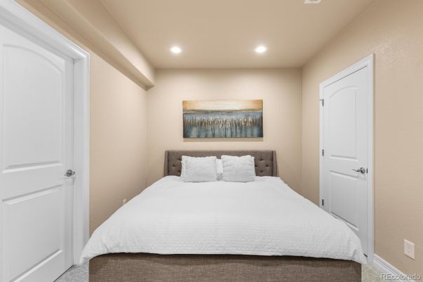 Bedroom, Interior, Recessed Lighting