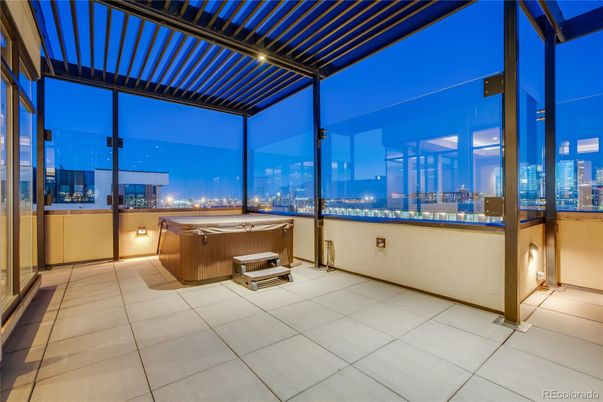 Exterior, Hot Tub, Interior