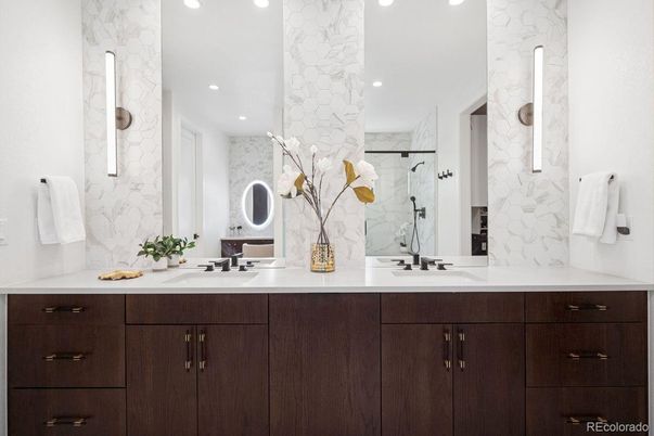 Bathroom, Dual Sink Vanities, Interior, Marble Walls, Recessed Lighting