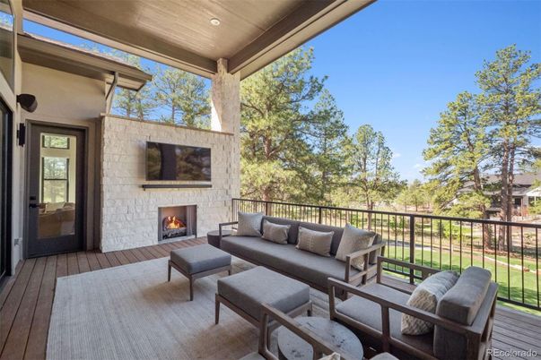 Exterior, Fireplace