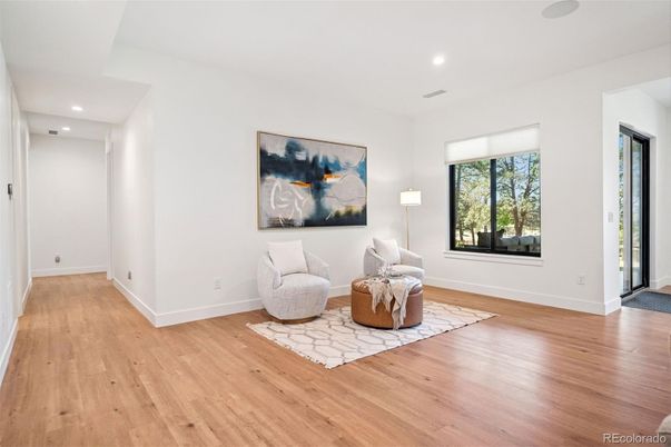 Interior, Recessed Lighting, Wood Texture Flooring
