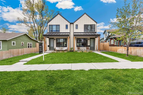 Backyard, Exterior, Facade, Farmhouse