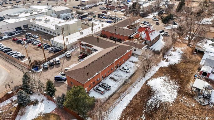 Exterior, Drone