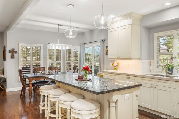 Dining room, Interior, Kitchen, Pendant Lights, Recessed Lighting, Wood Texture Flooring