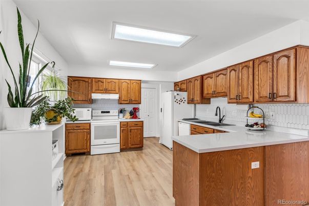 Interior, Kitchen, Wood Texture Flooring
