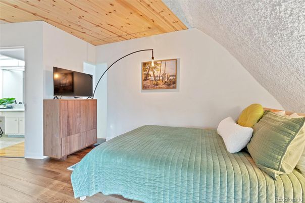 Bedroom, Interior, Wooden Ceilings, Wood Texture Flooring