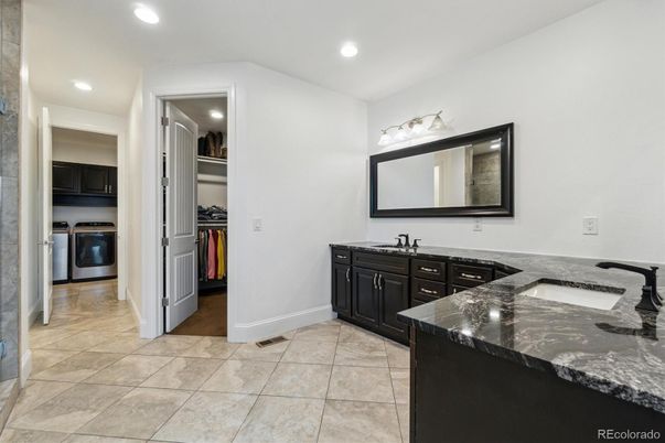 Interior, Recessed Lighting, Washer