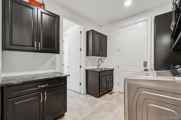 Interior, Recessed Lighting, Washer