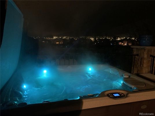 Exterior, Hot Tub