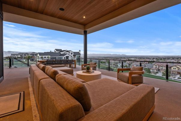 Exterior, Interior, Living room, Recessed Lighting