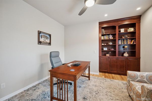 Home Office, Interior, Recessed Lighting, Wood Texture Flooring