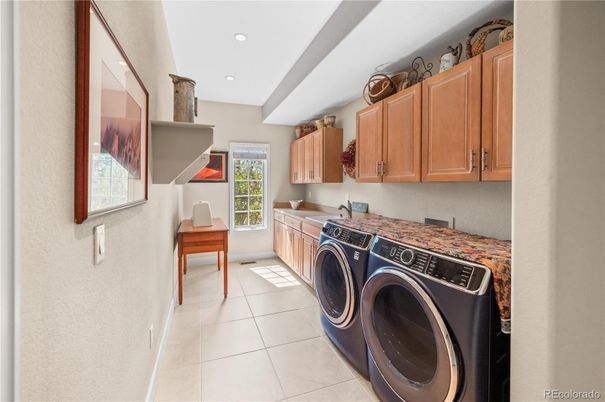 Interior, Recessed Lighting, Washer