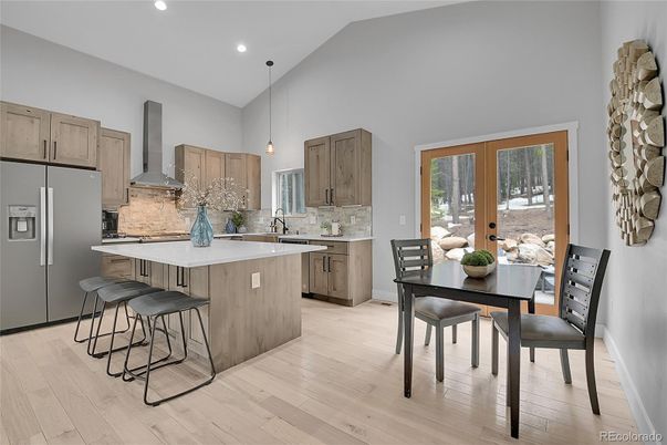 Dining room, Interior, Kitchen, Pendant Lights, Recessed Lighting, Wood Texture Flooring