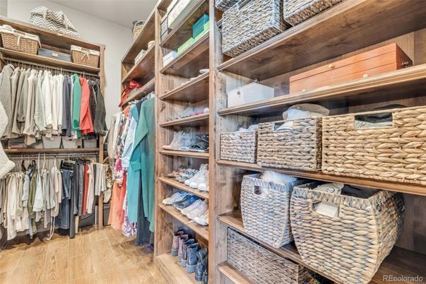 Interior, Walk-in Closets, Wood Texture Flooring