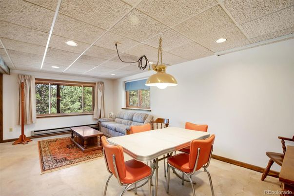 Dining room, Interior, Living room, Pendant Lights, Recessed Lighting