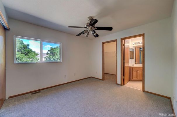 Bathroom, Empty room, Interior