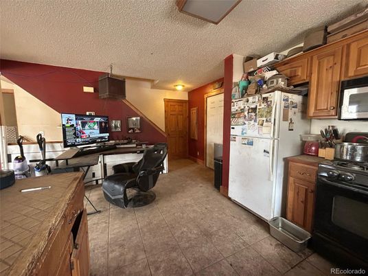 Dining room, Interior, Kitchen, Tile Countertops