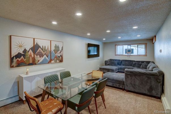 Dining room, Interior, Living room, Recessed Lighting